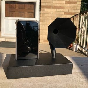 (FREE) music speaker